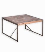 Table en bois de bateau recyclé et métal