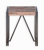 Table en bois de bateau recyclé et métal