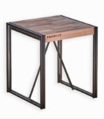 Table en bois de bateau recyclé et métal