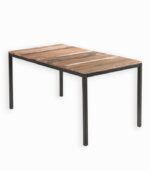 Table en bois de vieux bateaux recyclé