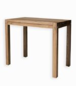 Table haute en bois brut pour univers cosy