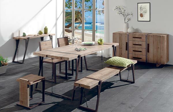 Table WESTMOUNT en sapin massif