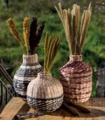 Vases en vannerie