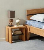 Chevet pin massif PETRA