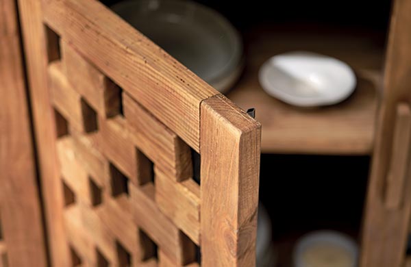 Mobilier BIWA en bois massif