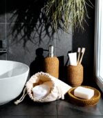 Accessoire salle de bains en résine imitation vannerie