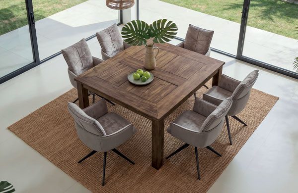 Tables en bois massif