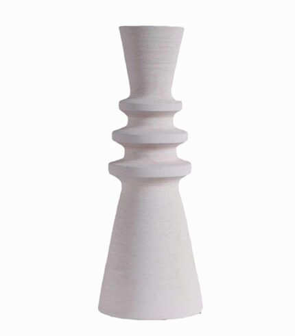 Vase blanc en terre cuite